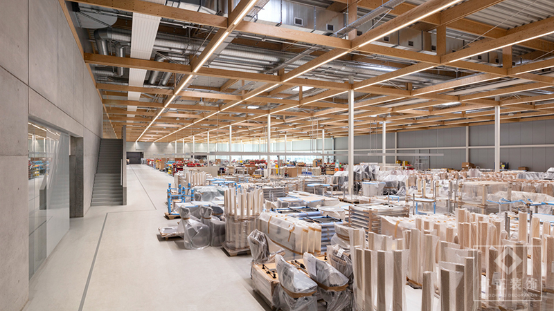 生產(chǎn)工廠辦公裝修圖2